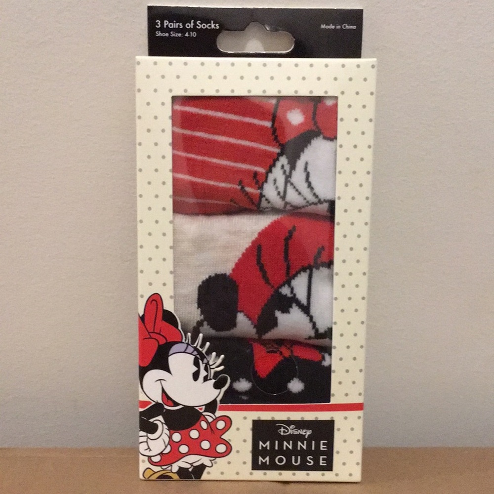 Disney Minnie Mouse Socks NIB